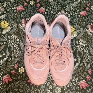 New Balance Women’s  Sola Sleek Rose Gold